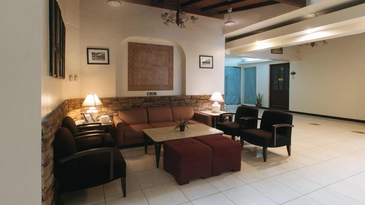 El Rico Suite Makati By Reddoorz Makati City Luaran gambar